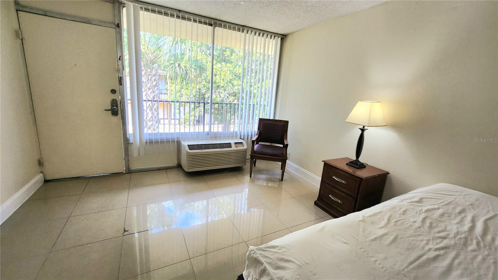 Image 11 of 40 For 7900 Orange Blossom Trail 2102