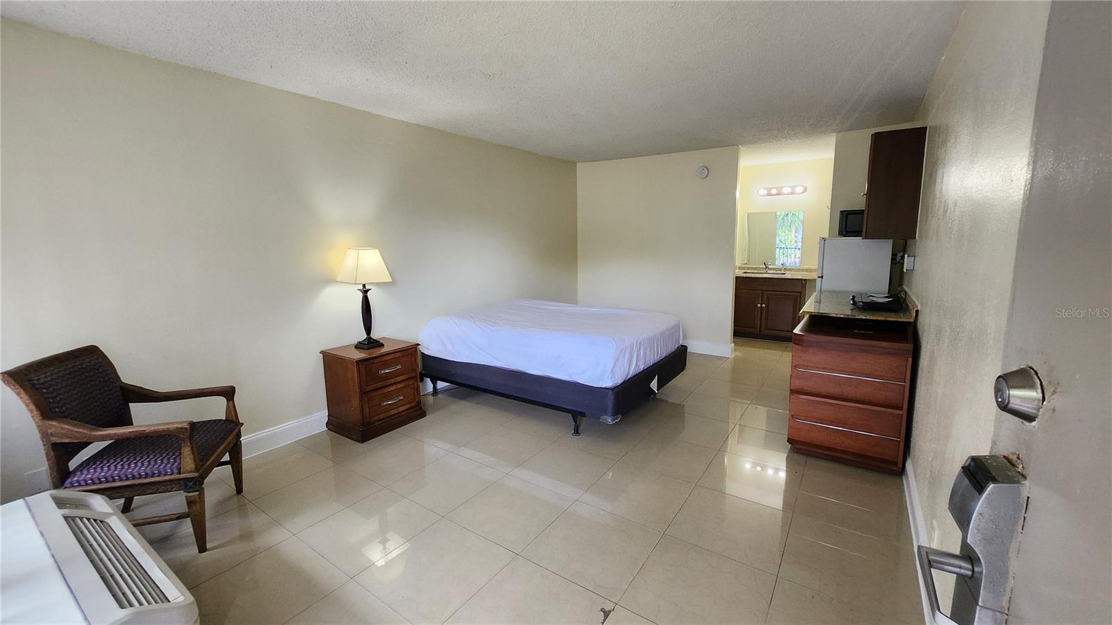 Image 14 of 40 For 7900 Orange Blossom Trail 2102