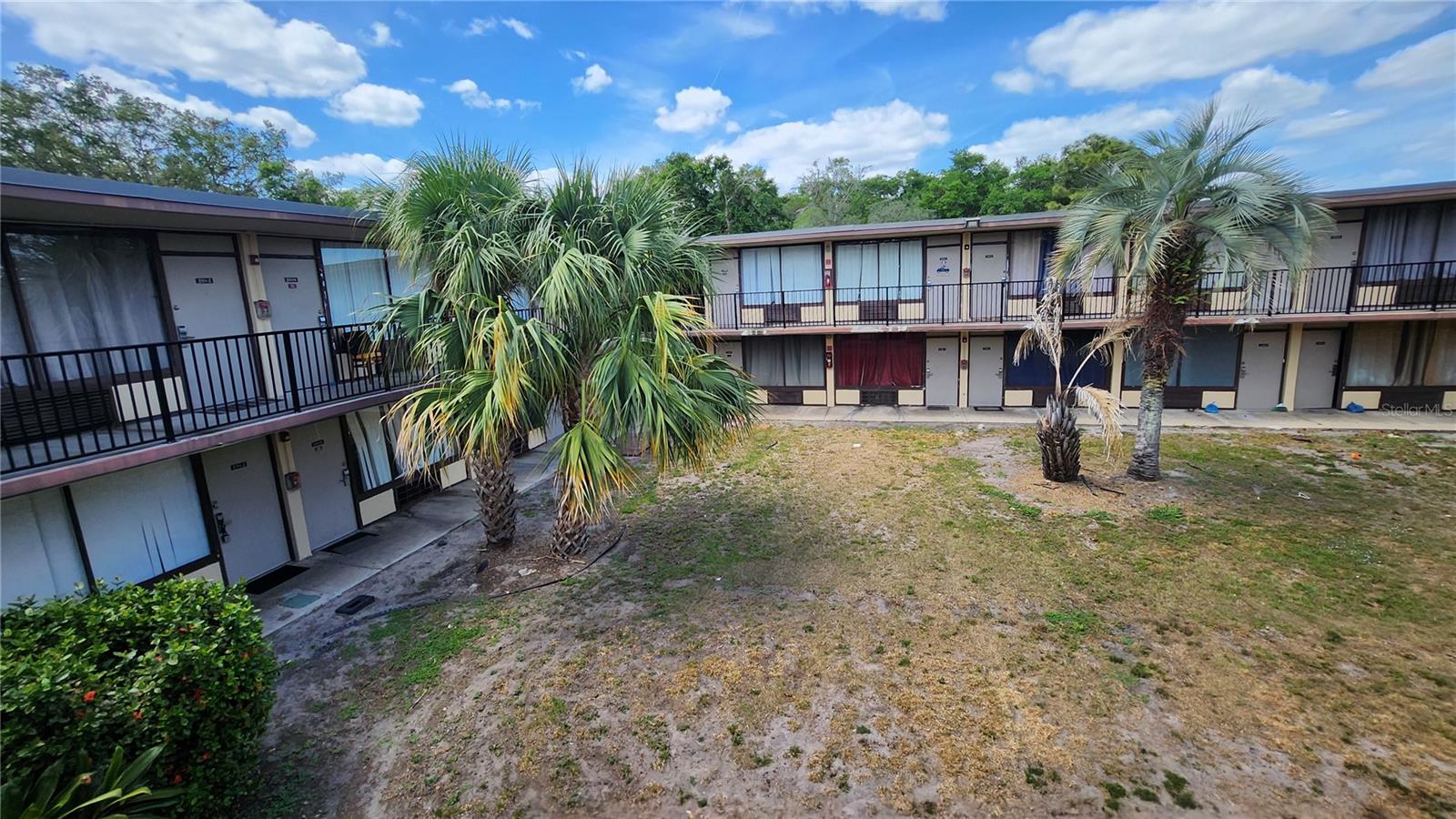 Image 21 of 40 For 7900 Orange Blossom Trail 2102