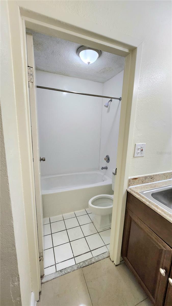 Image 4 of 40 For 7900 Orange Blossom Trail 2102