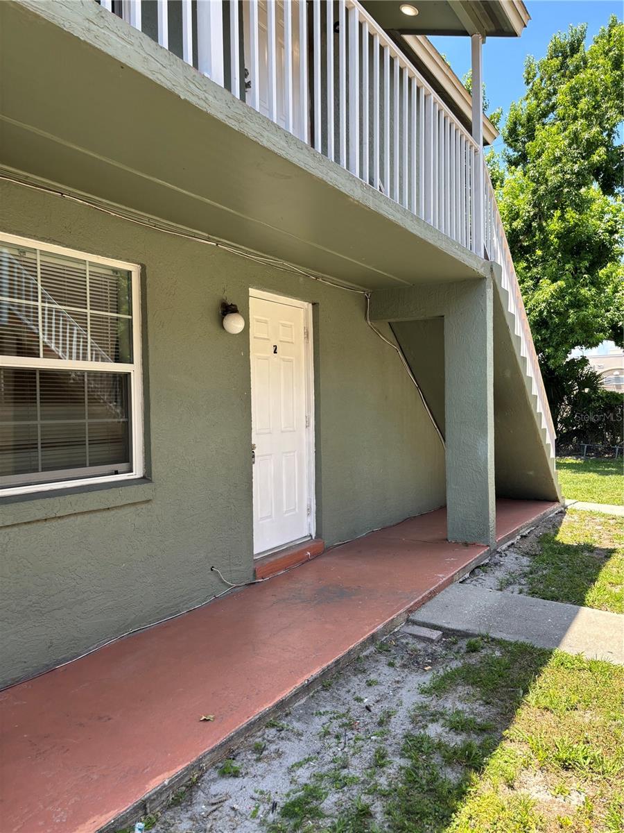 Image 2 of 16 For 718 Michigan Court 2