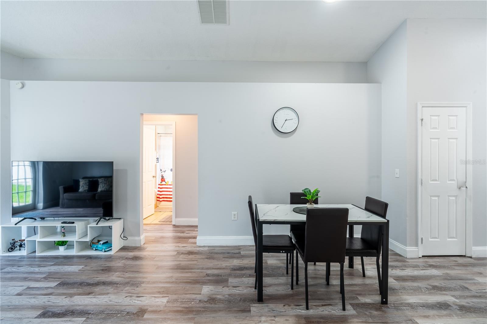 Image 22 of 40 For 1659 Sage Creek Court