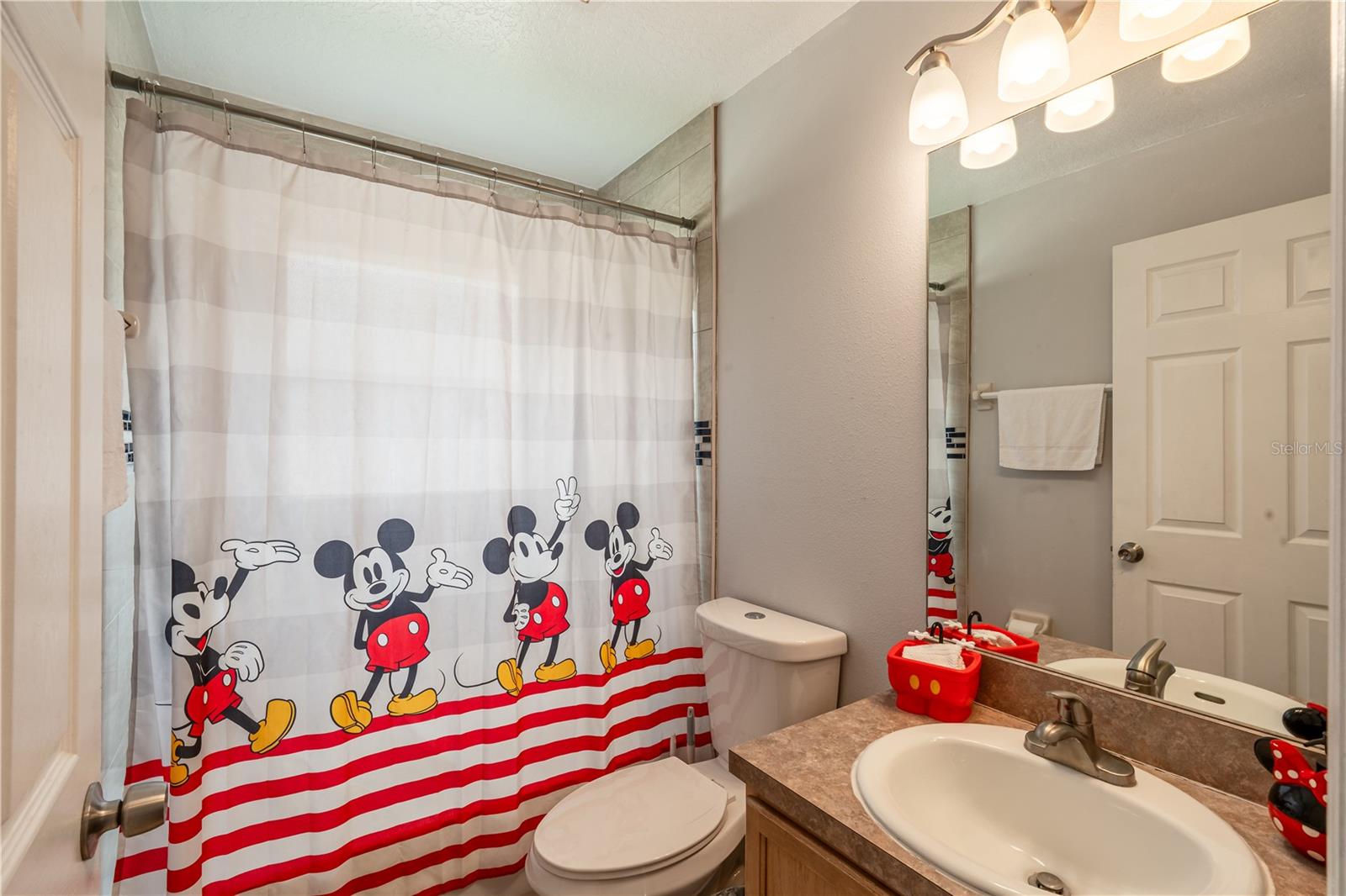 Image 32 of 40 For 1659 Sage Creek Court