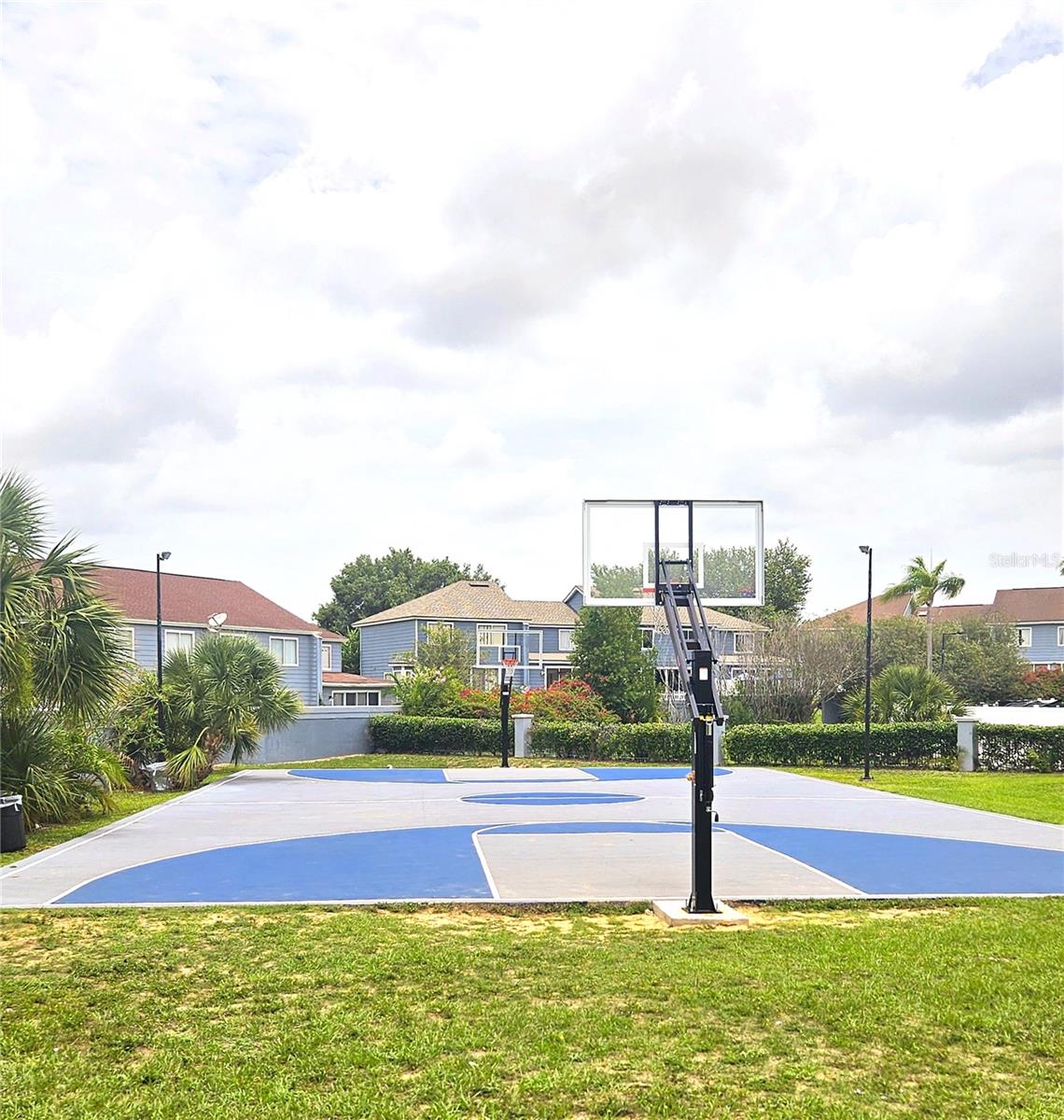Image 25 of 28 For 658 Caribbean Drive 658
