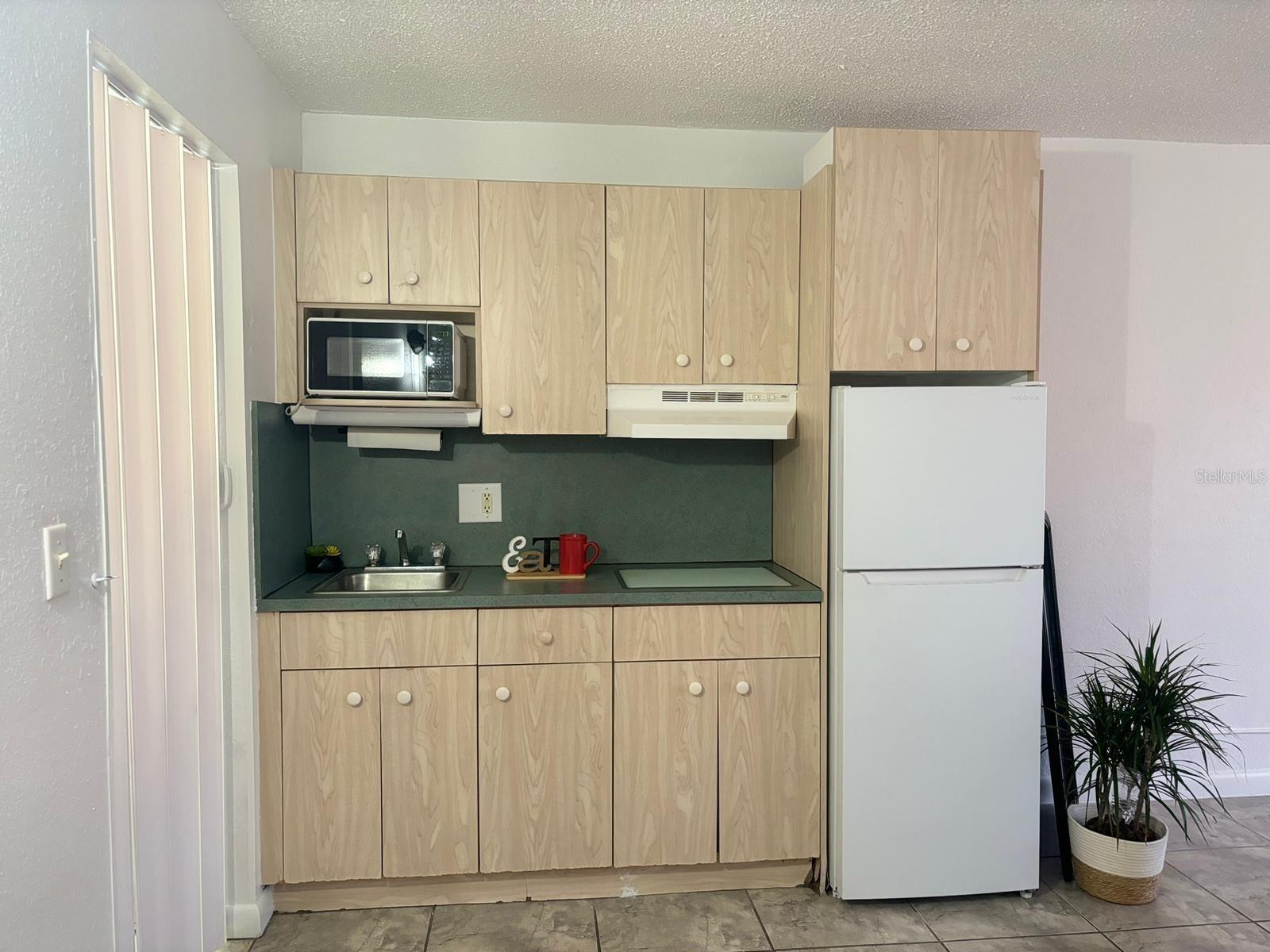 Image 6 of 10 For 43420 Highway 27  150