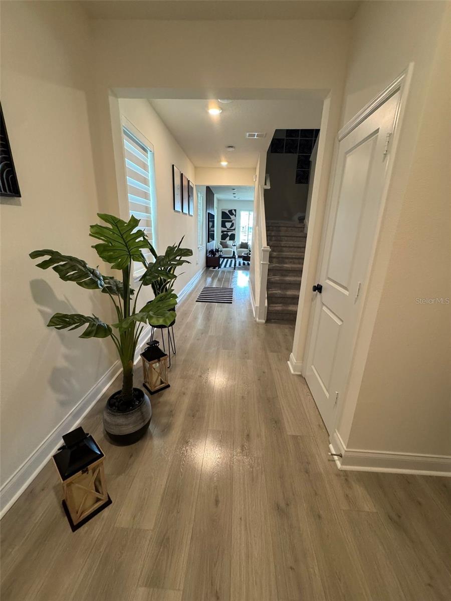 Image 4 of 29 For 1549 Leaf Lane