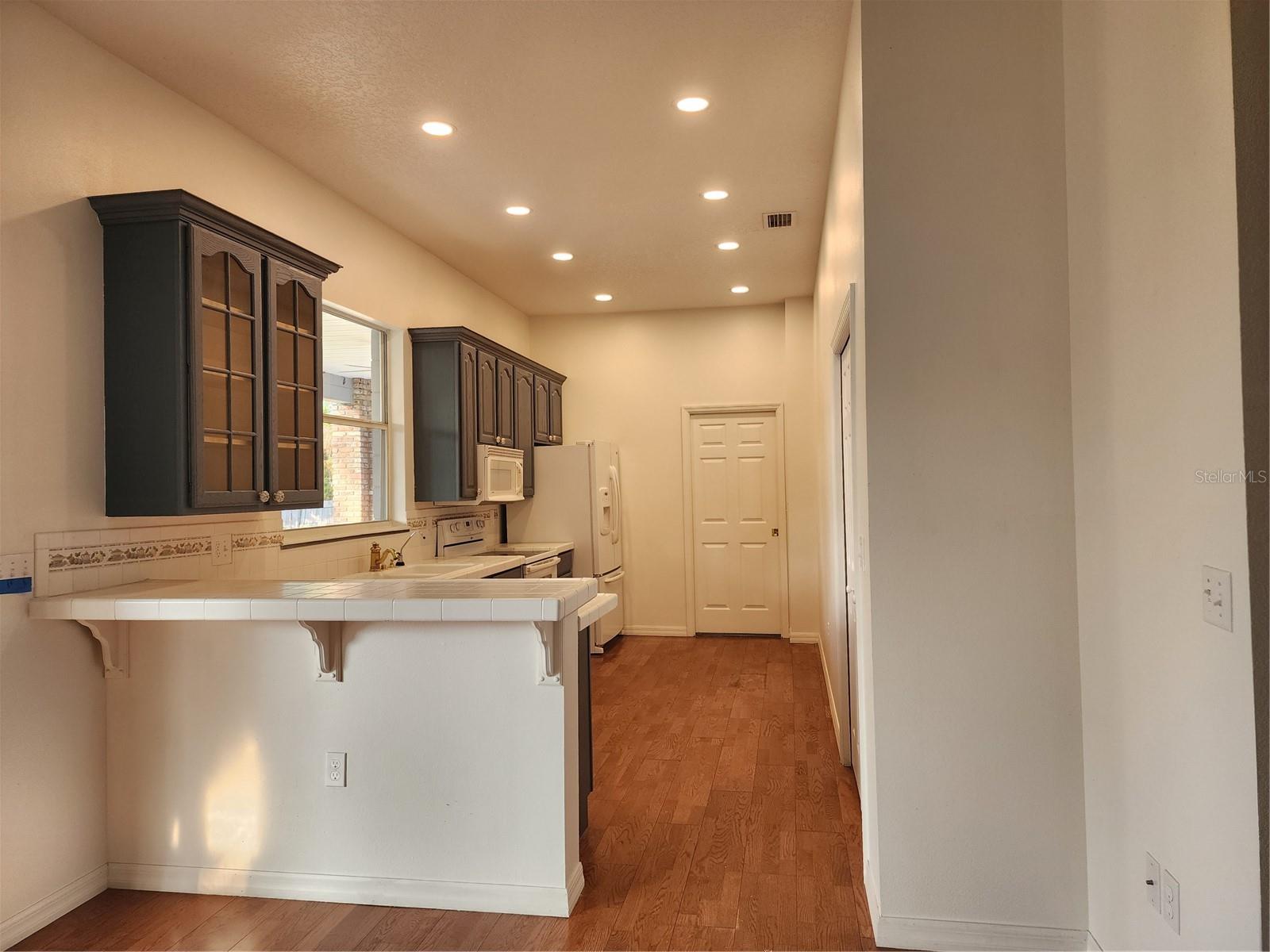 Image 14 of 60 For 600 Lake Butler Avenue
