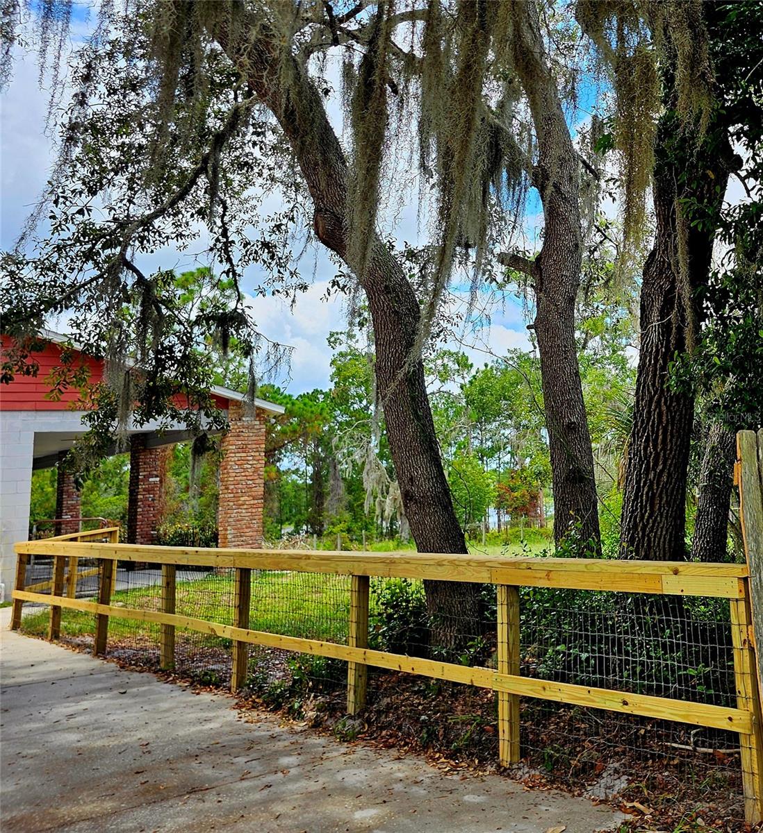 Image 8 of 60 For 600 Lake Butler Avenue