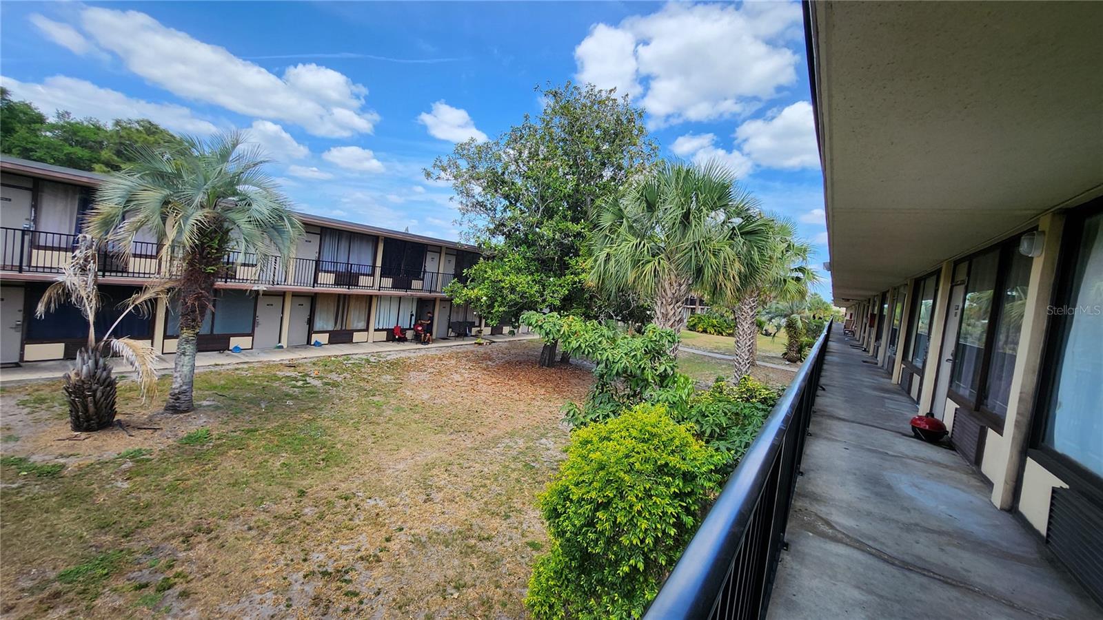 Image 16 of 30 For 7900 Orange Blossom Trail 2074