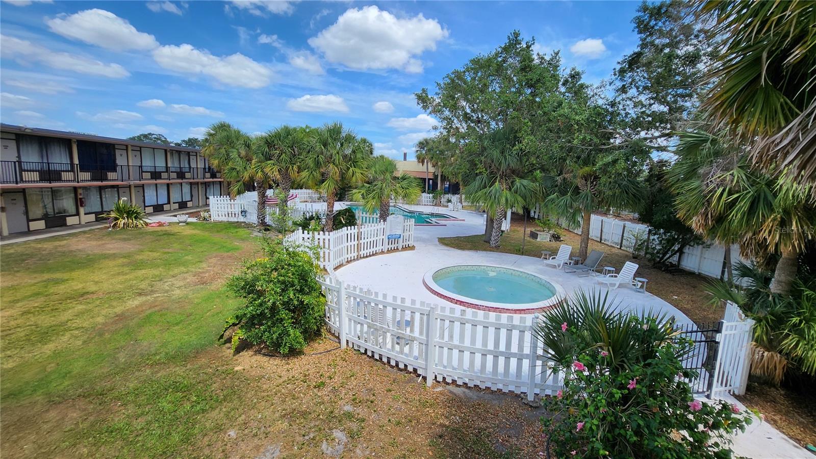 Image 20 of 30 For 7900 Orange Blossom Trail 2074