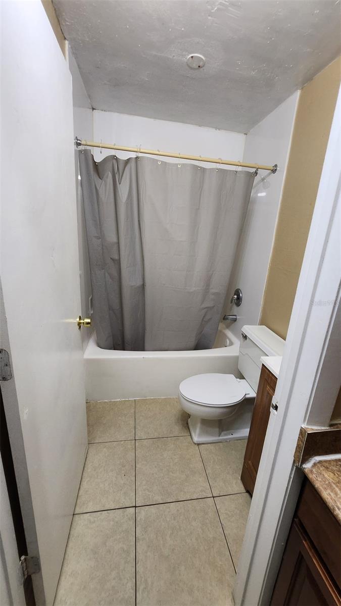 Image 7 of 30 For 7900 Orange Blossom Trail 2074