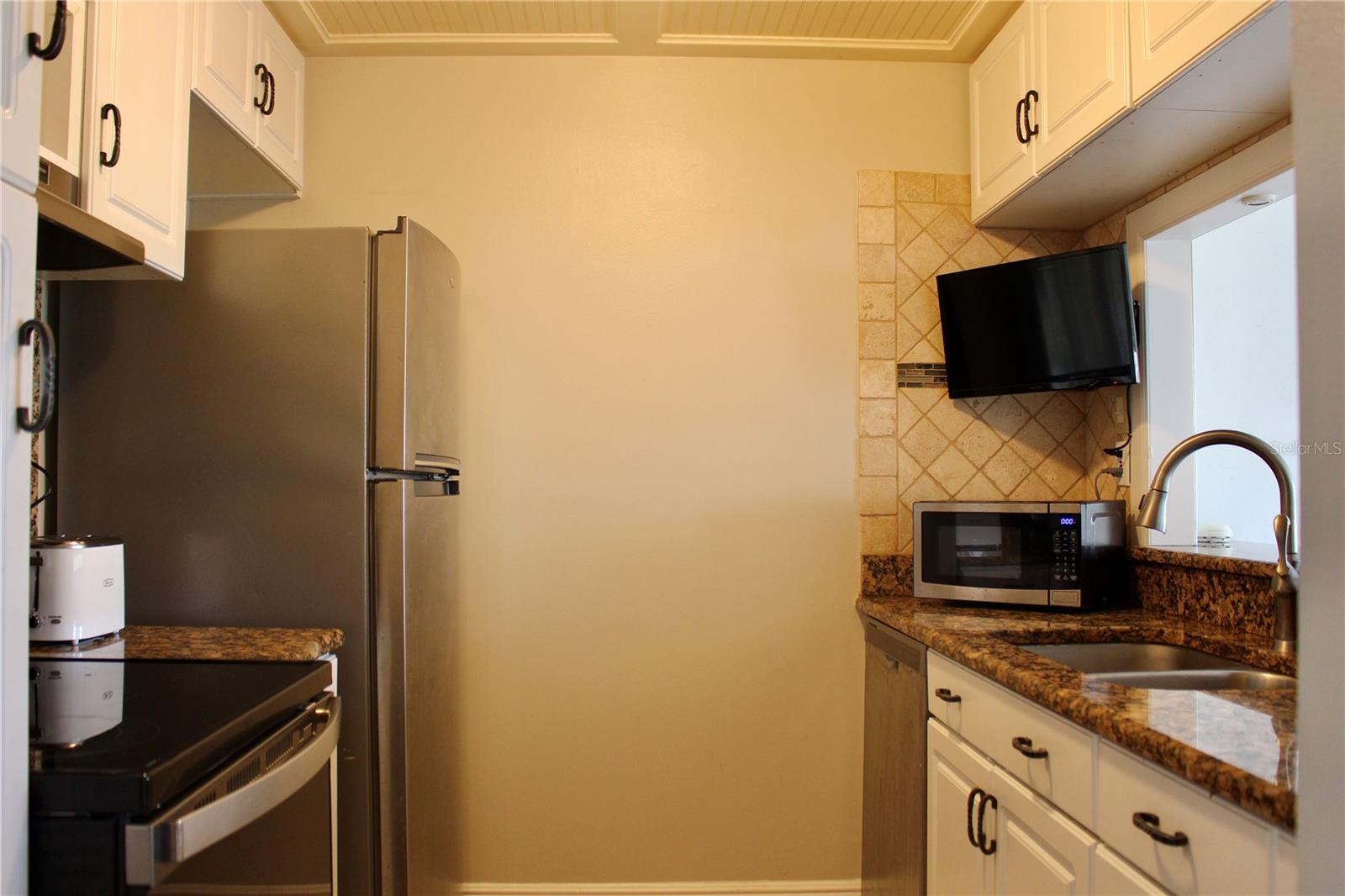 Image 12 of 33 For 9101 Tudor Drive F206