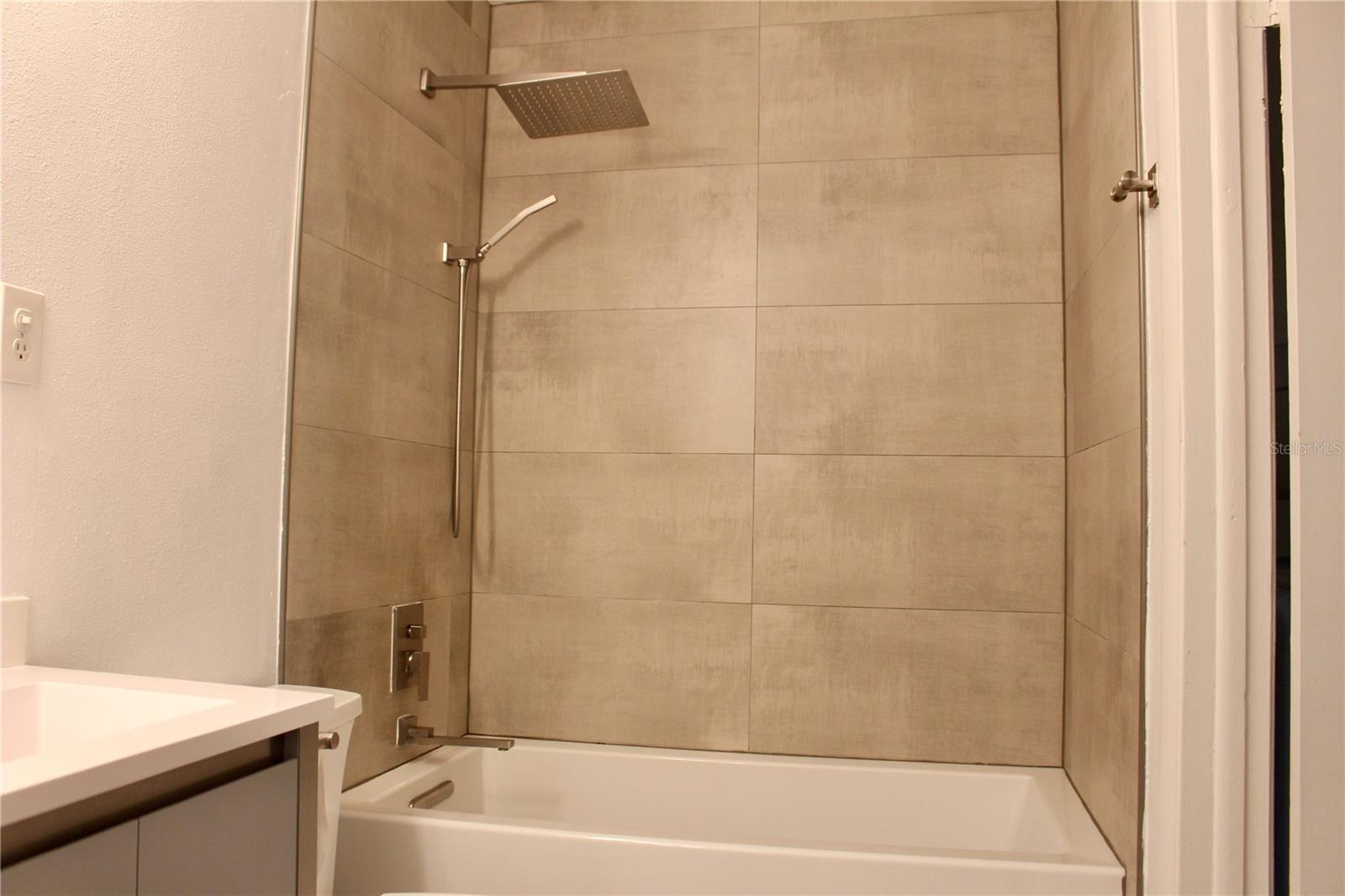 Image 24 of 33 For 9101 Tudor Drive F206