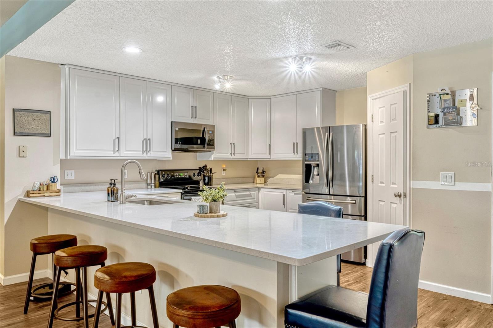 Image 11 of 39 For 1016 Ohanlon Court