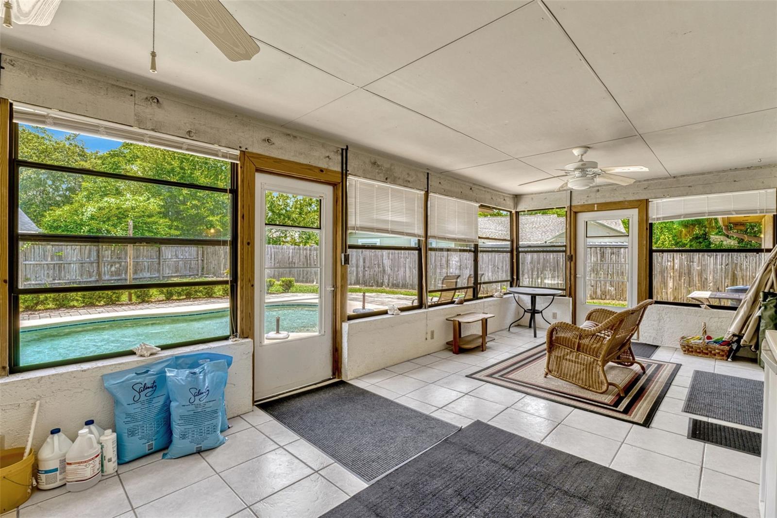 Image 24 of 39 For 1016 Ohanlon Court