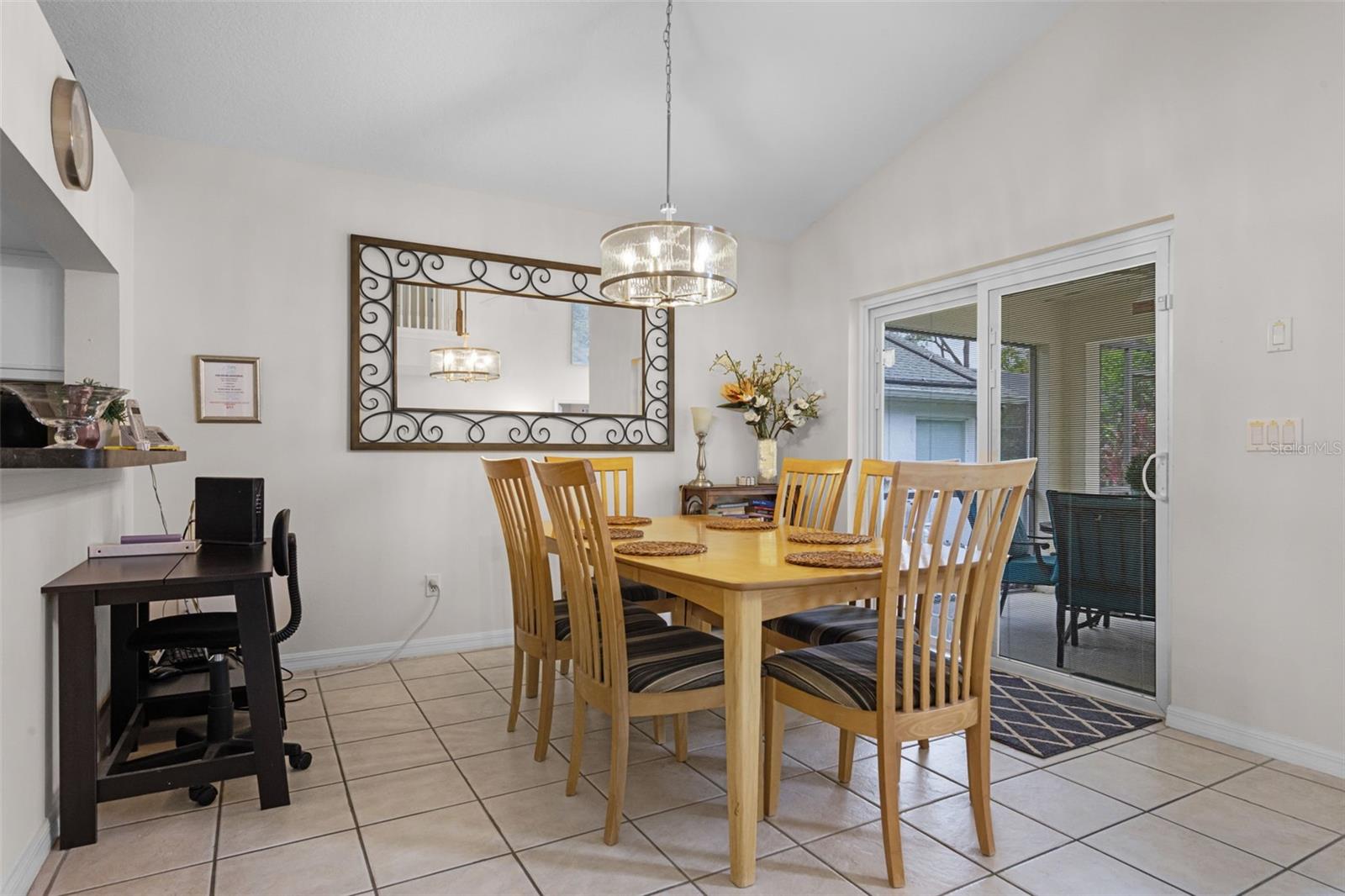 Image 17 of 57 For 909 Troon Circle
