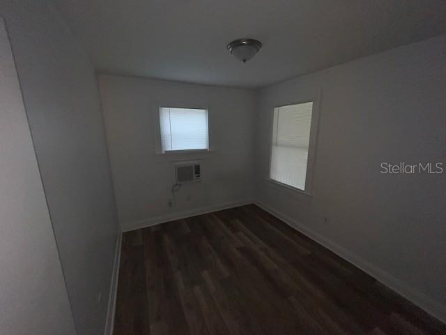 Image 10 of 11 For 3029 Azalea Avenue