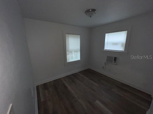 Image 11 of 11 For 3029 Azalea Avenue