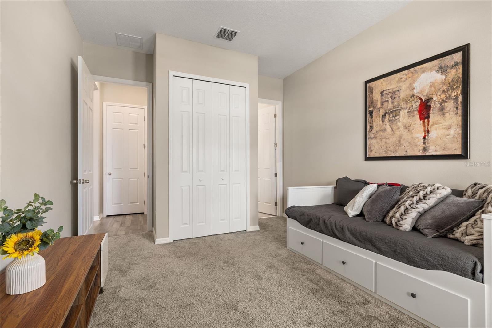 Image 12 of 37 For 5133 Citrus Leaf Boulevard