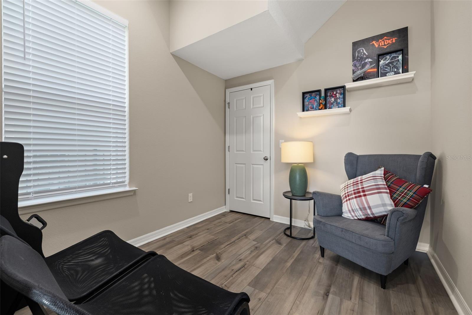 Image 19 of 37 For 5133 Citrus Leaf Boulevard