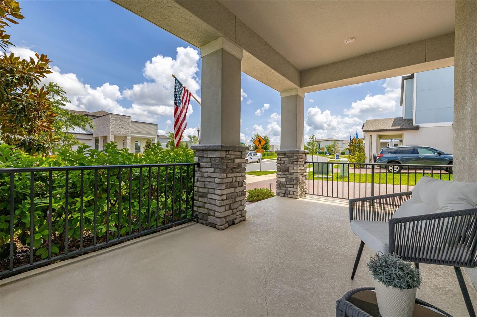 Image 2 of 37 For 5133 Citrus Leaf Boulevard