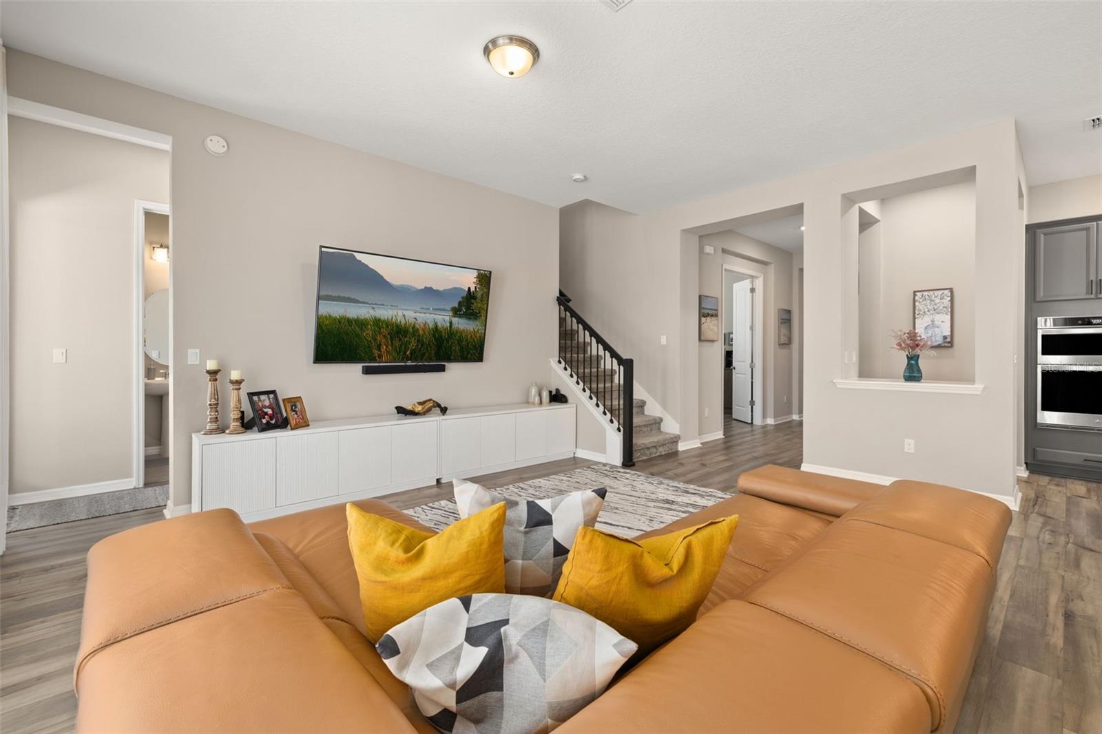 Image 6 of 37 For 5133 Citrus Leaf Boulevard