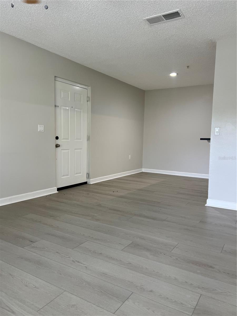 Image 7 of 31 For 2025 Dixie Belle Drive 2025b