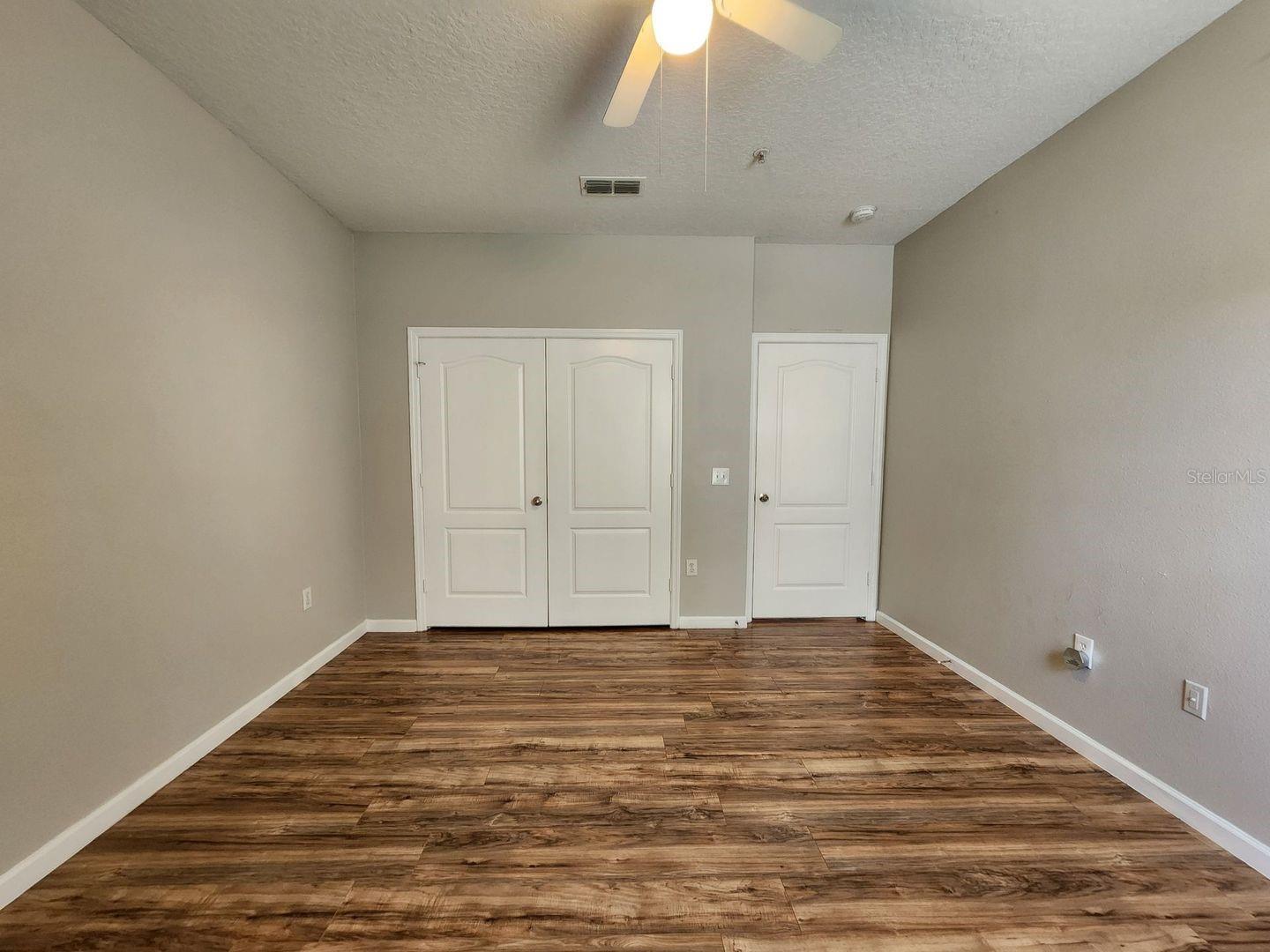 Image 11 of 30 For 8849 Villa View Circle 107