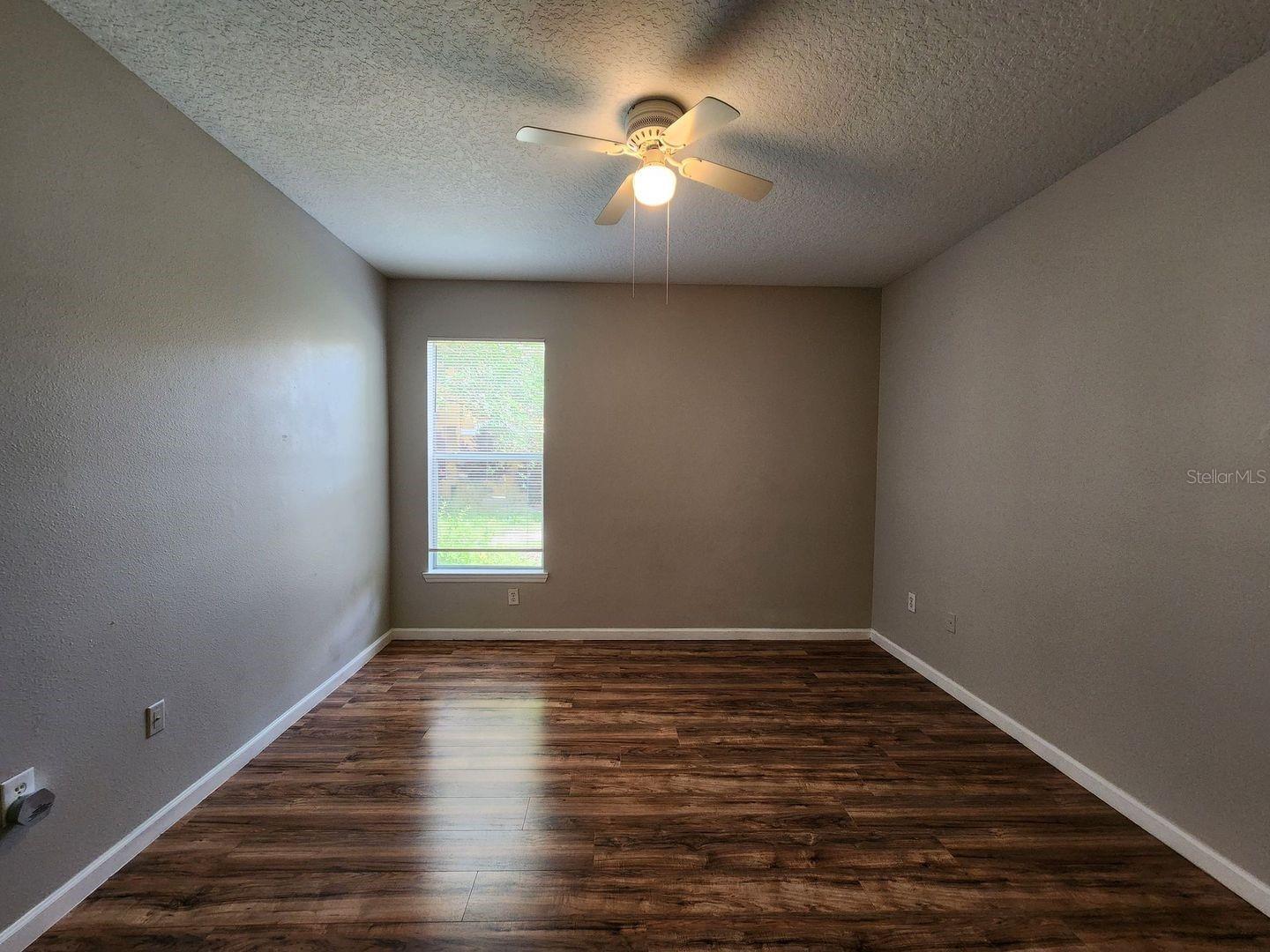 Image 12 of 30 For 8849 Villa View Circle 107