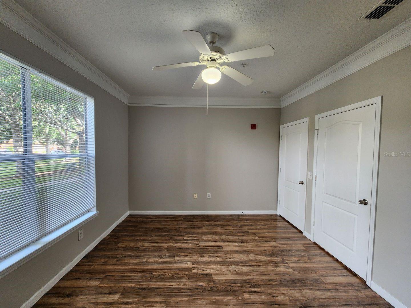 Image 15 of 30 For 8849 Villa View Circle 107