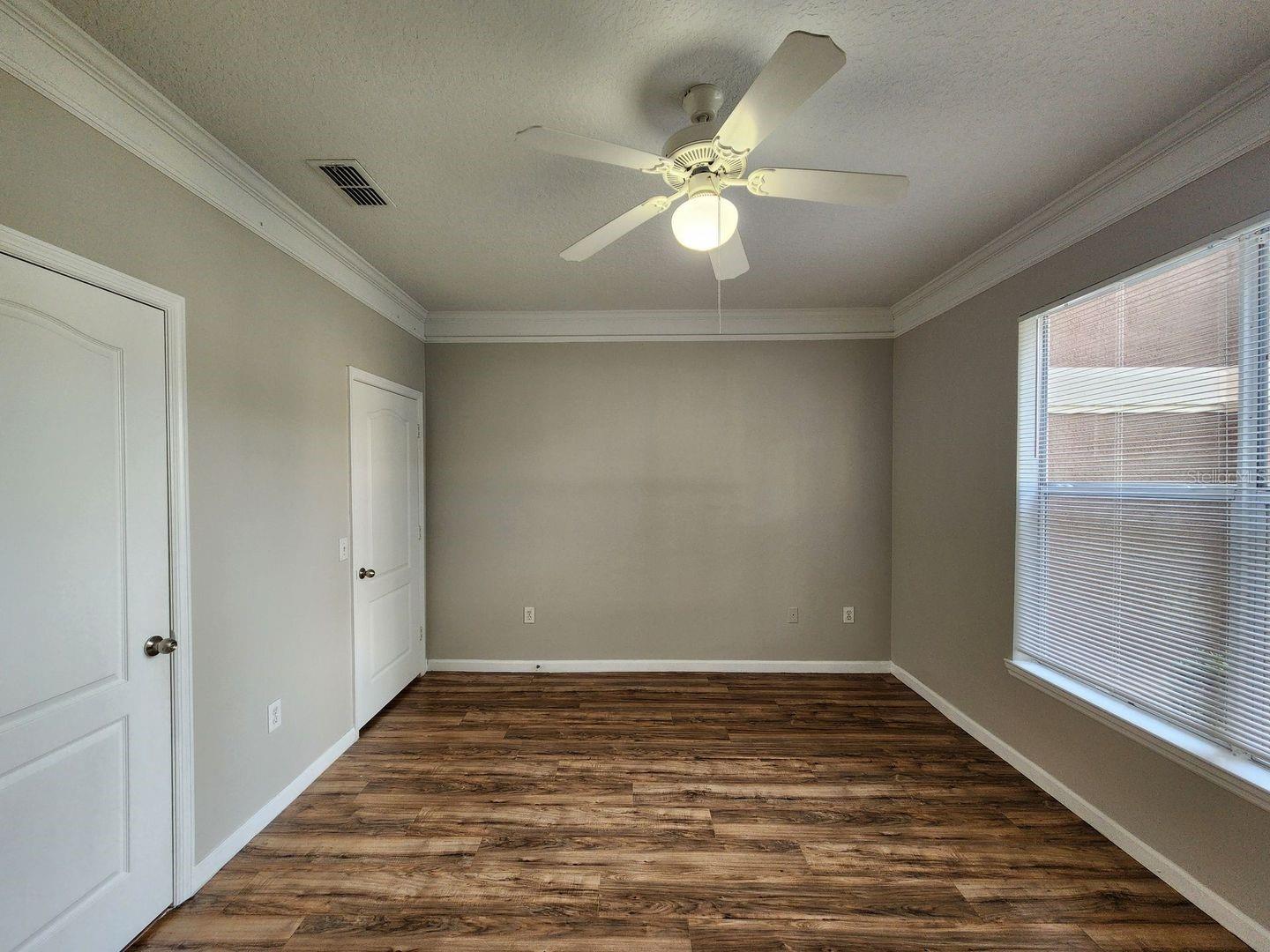 Image 16 of 30 For 8849 Villa View Circle 107