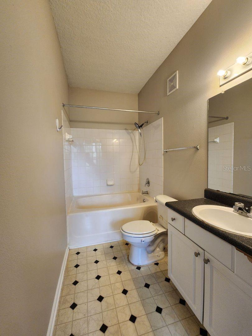 Image 19 of 30 For 8849 Villa View Circle 107