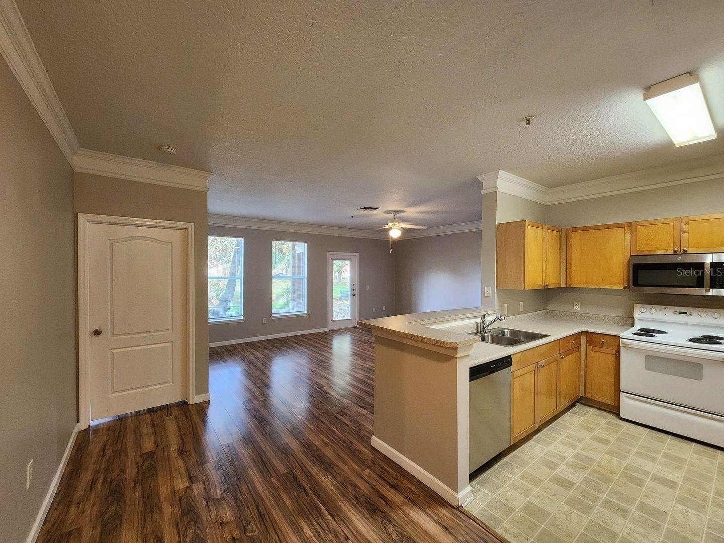 Image 2 of 30 For 8849 Villa View Circle 107
