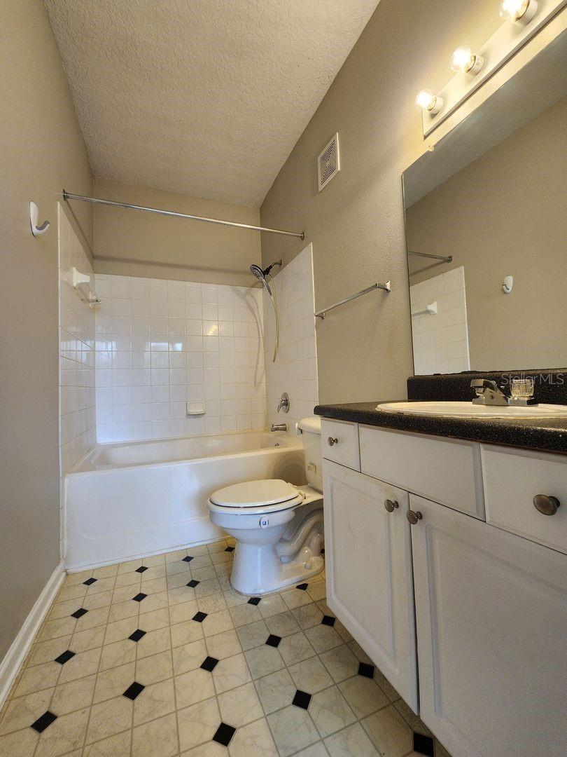 Image 20 of 30 For 8849 Villa View Circle 107