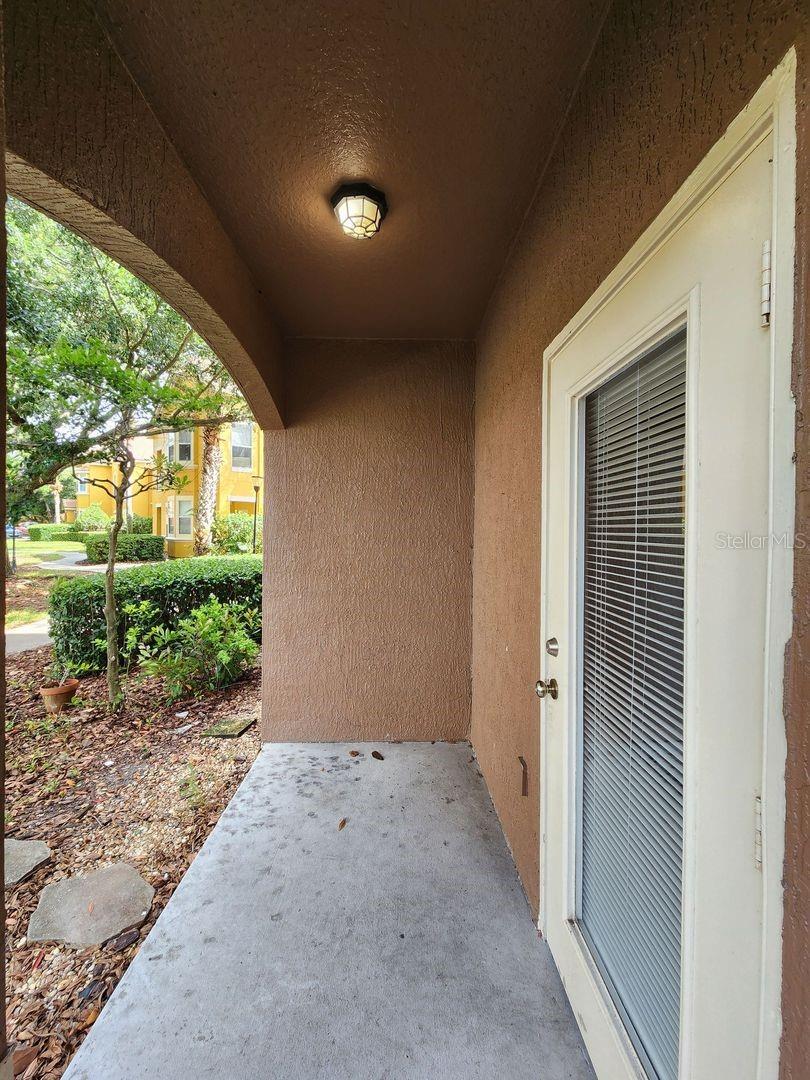 Image 27 of 30 For 8849 Villa View Circle 107