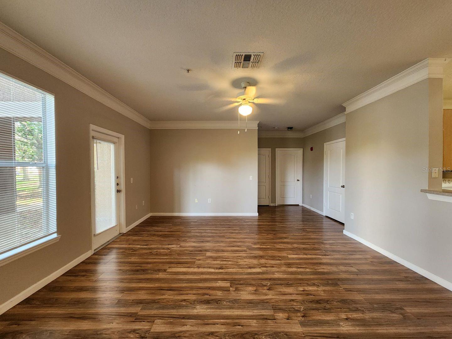 Image 3 of 30 For 8849 Villa View Circle 107
