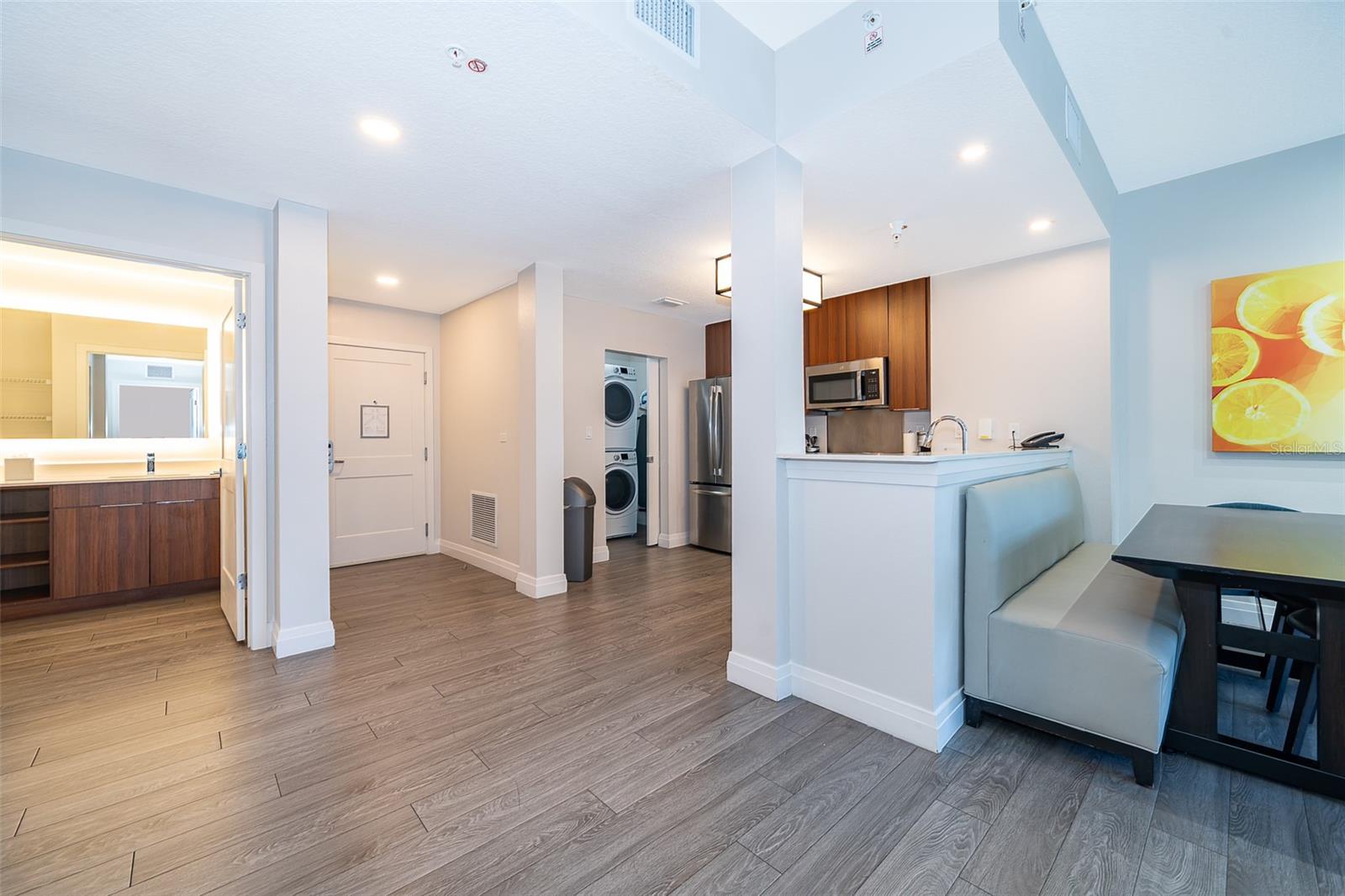 Image 13 of 46 For 14501 Grove Resort Avenue 2534