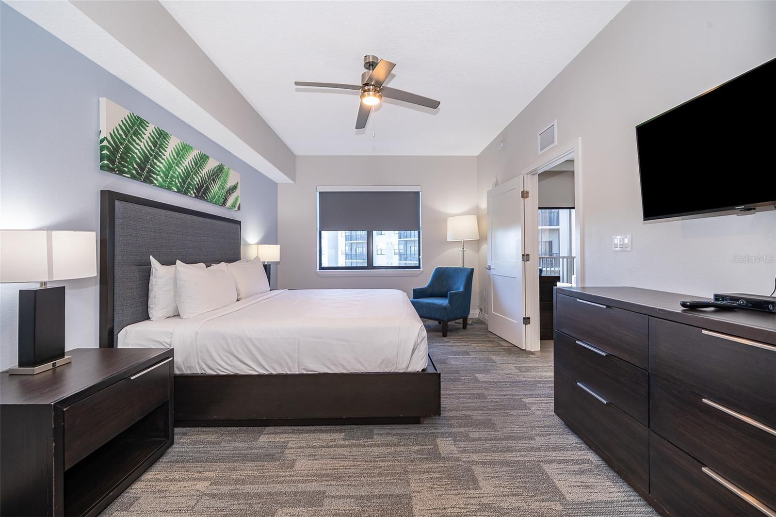 Image 20 of 46 For 14501 Grove Resort Avenue 2534