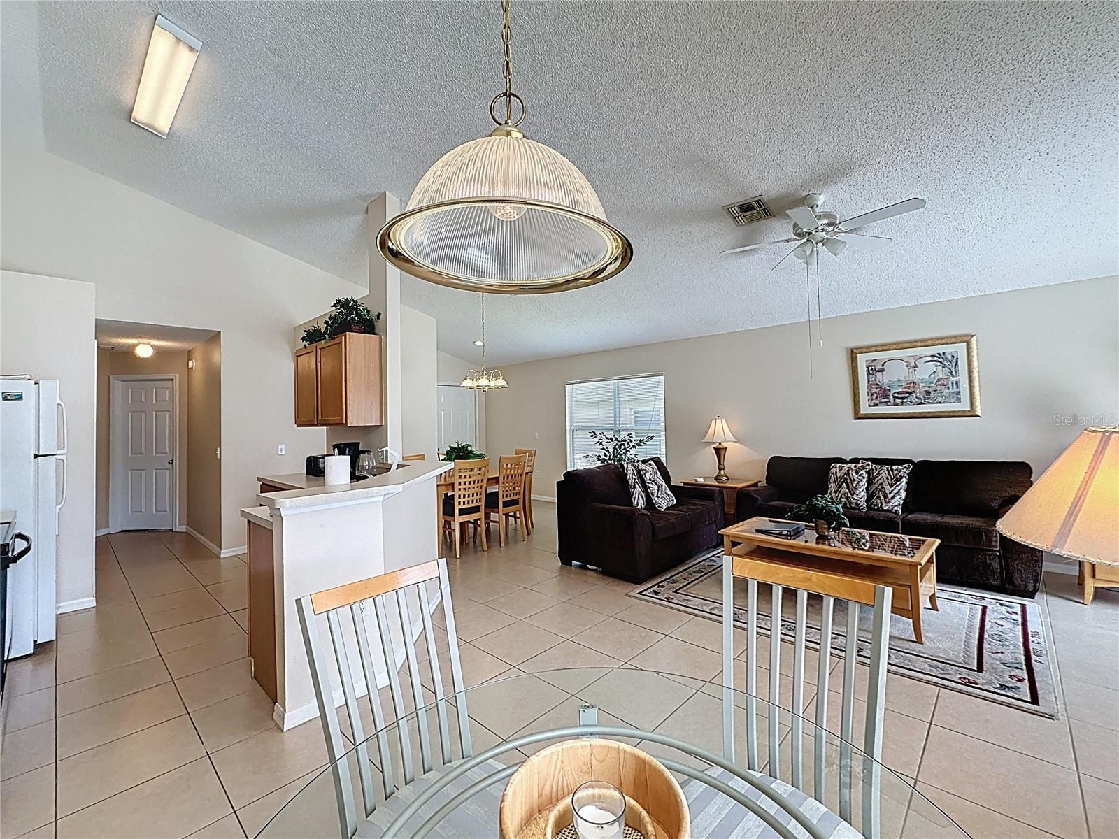 Image 14 of 81 For 2649 Hemingway Avenue