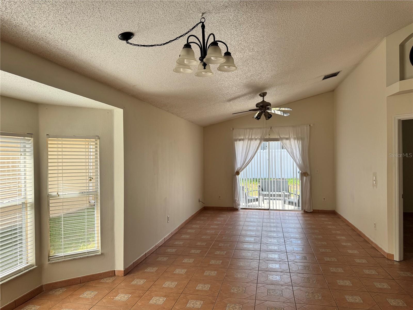 Image 5 of 12 For 260 Piccolo Way