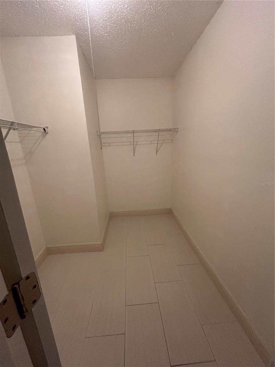 Image 8 of 25 For 4115 Semoran Boulevard 16