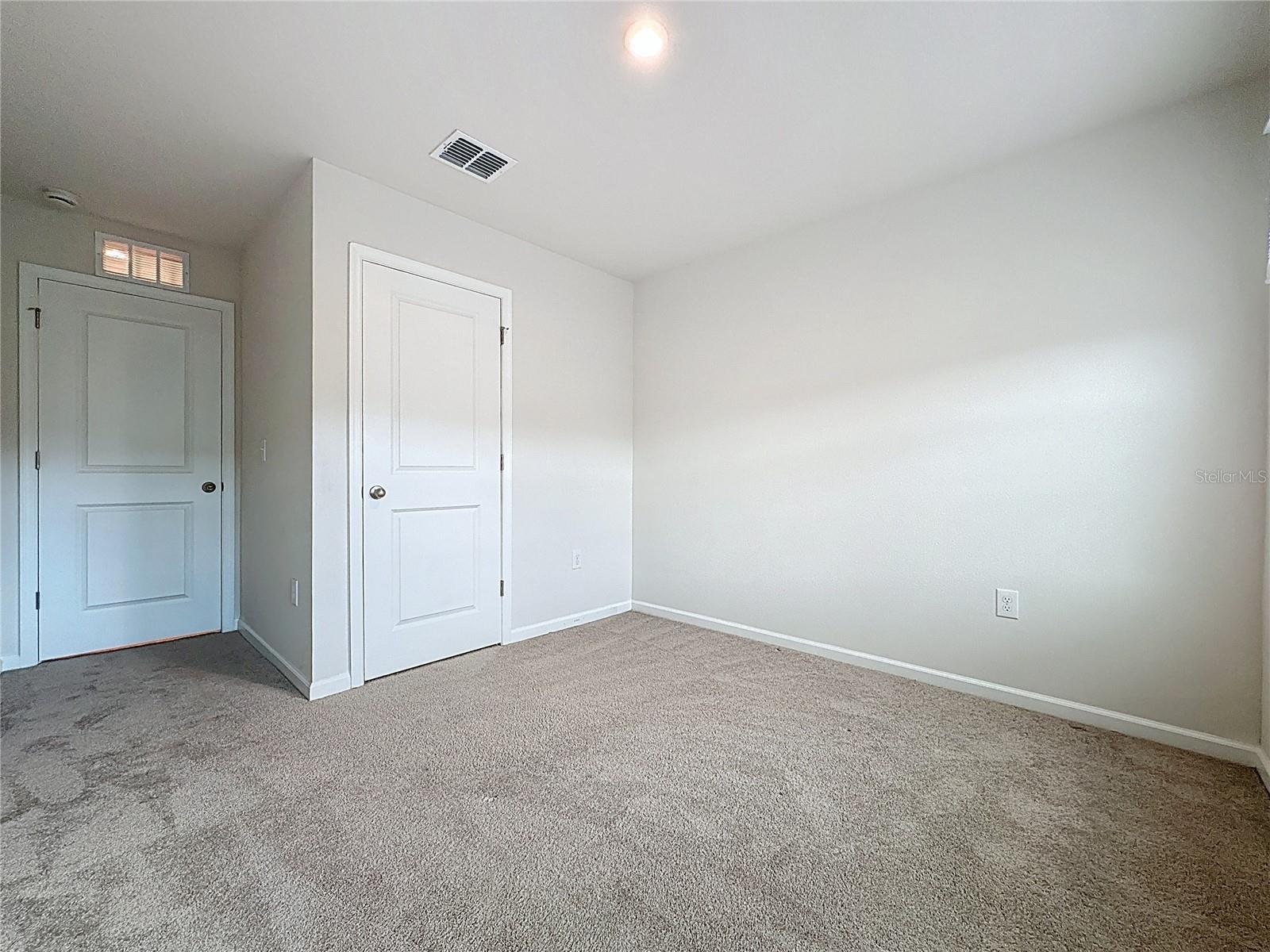 Image 21 of 41 For 409 Sedgewick Drive