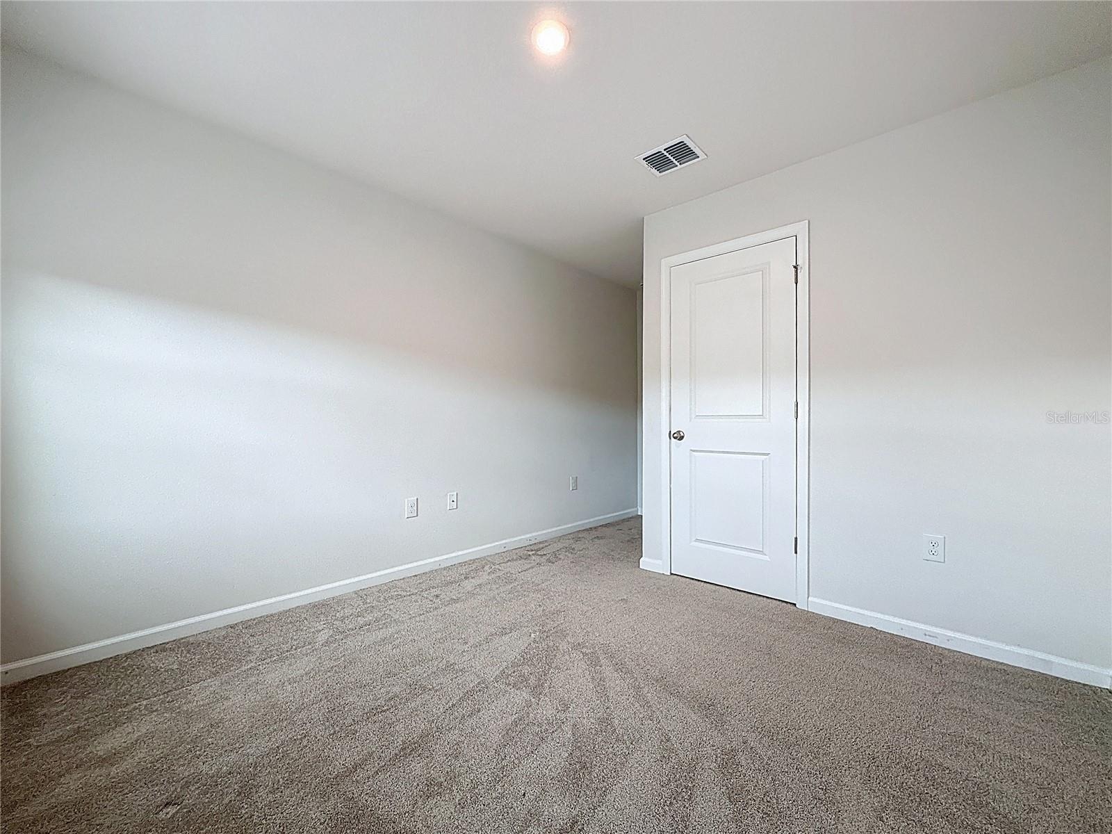 Image 22 of 41 For 409 Sedgewick Drive
