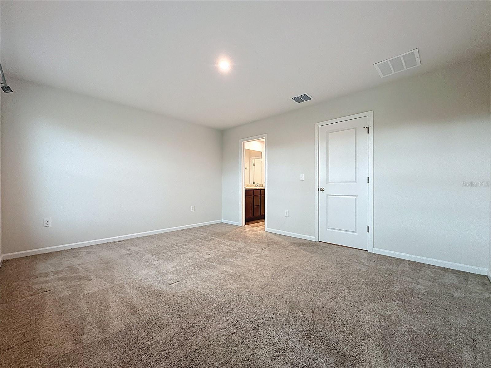 Image 30 of 41 For 409 Sedgewick Drive