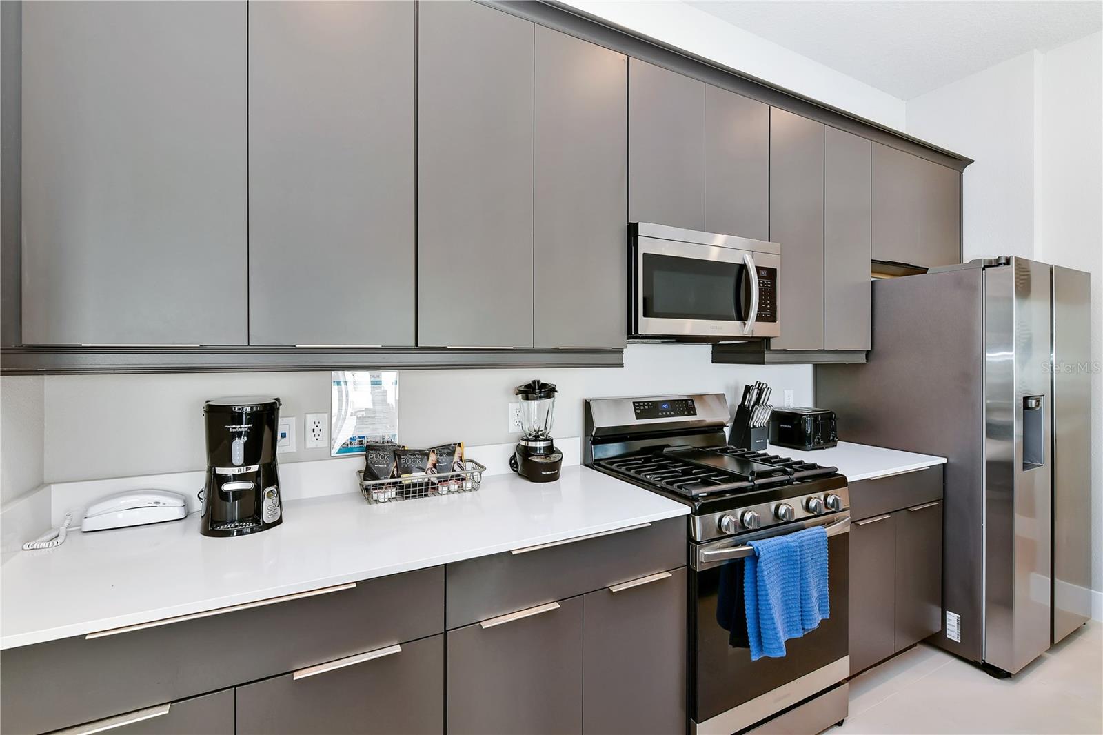 Image 15 of 69 For 7740 Sandy Ridge Dr  130