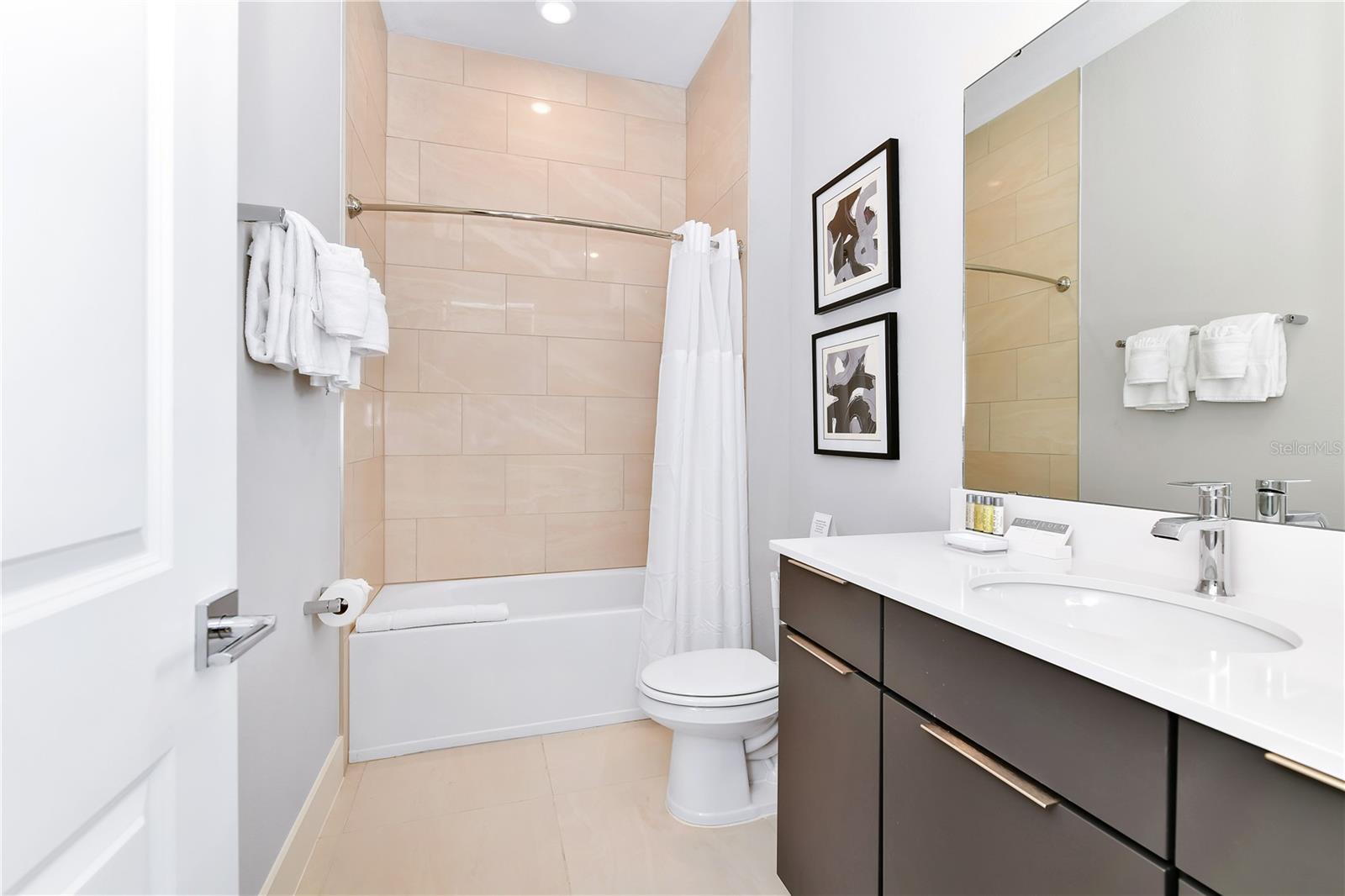Image 25 of 69 For 7740 Sandy Ridge Dr  130
