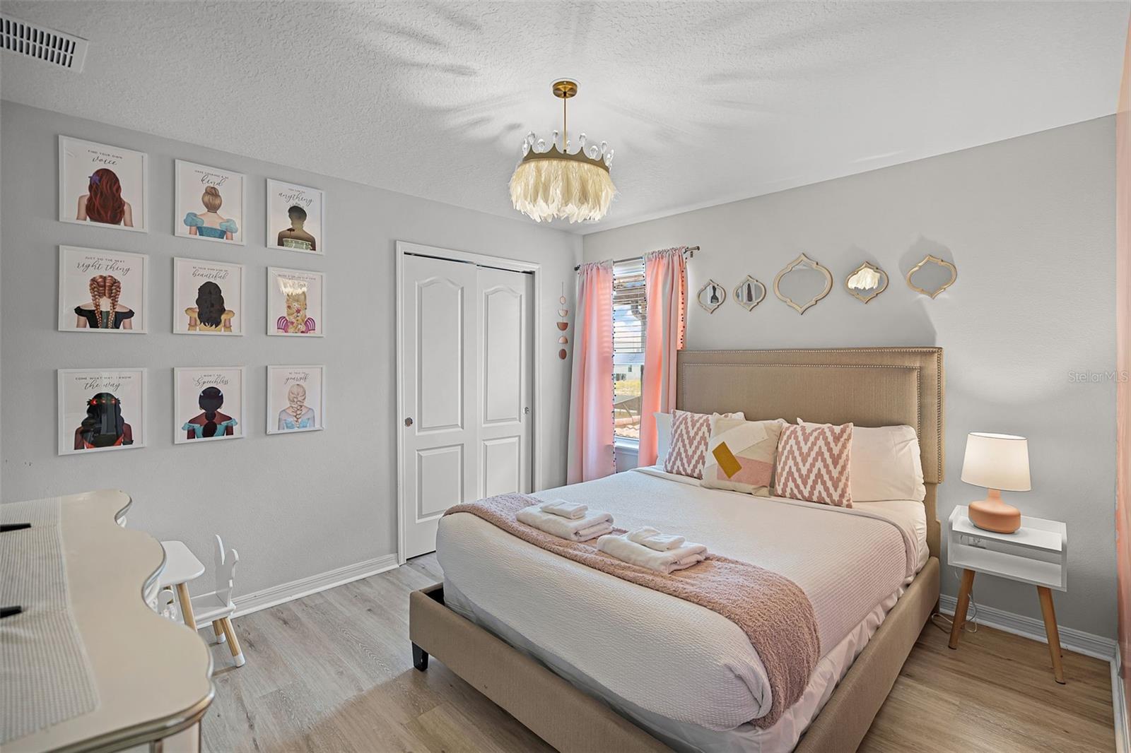 Image 16 of 64 For 8897 Rhodes Street