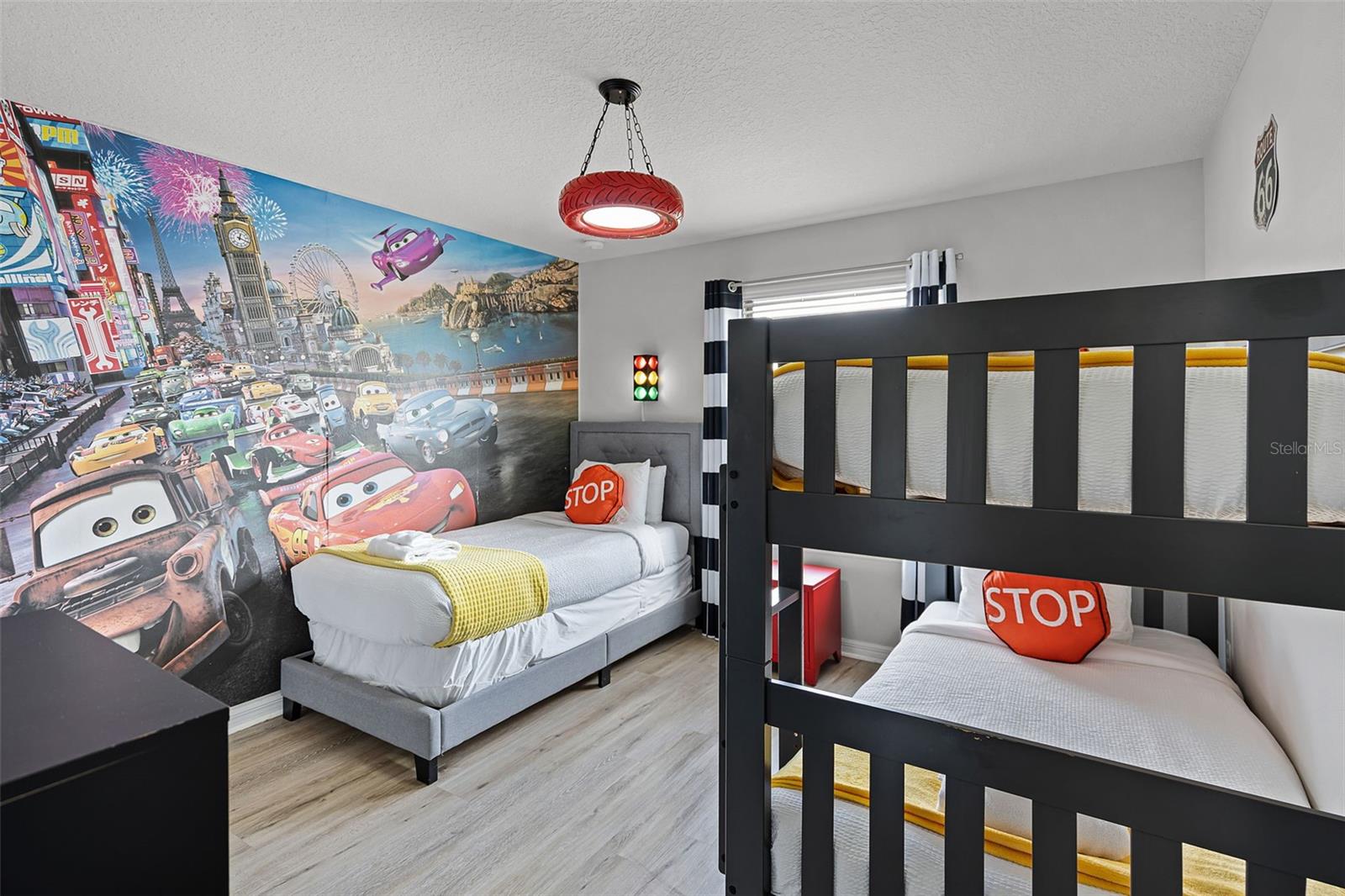 Image 21 of 64 For 8897 Rhodes Street