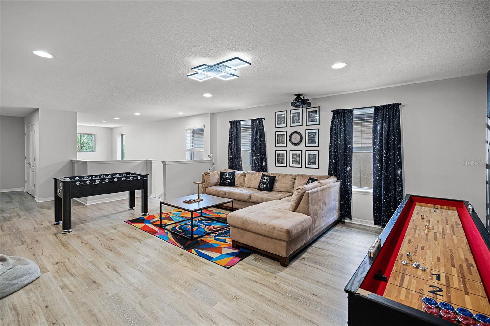 Image 25 of 64 For 8897 Rhodes Street