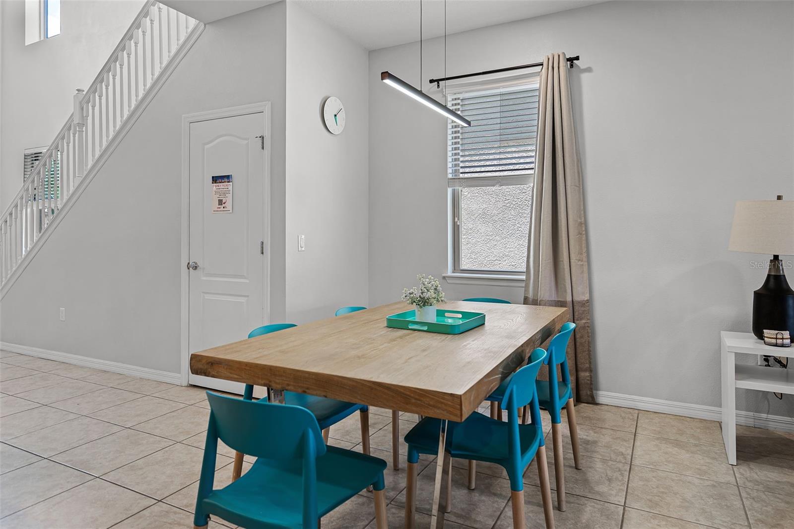 Image 6 of 64 For 8897 Rhodes Street